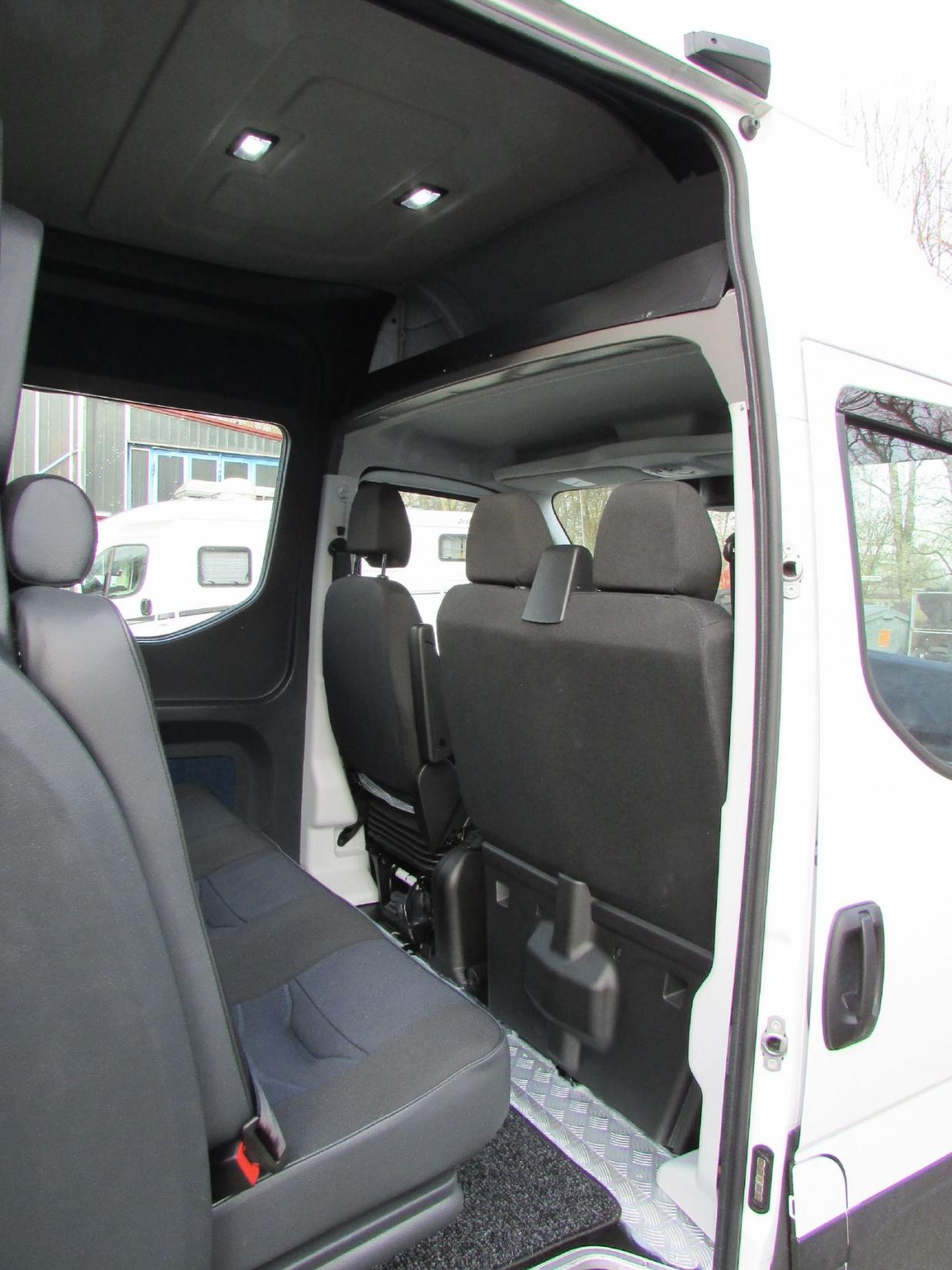 Iveco Daily 70C MultiCab