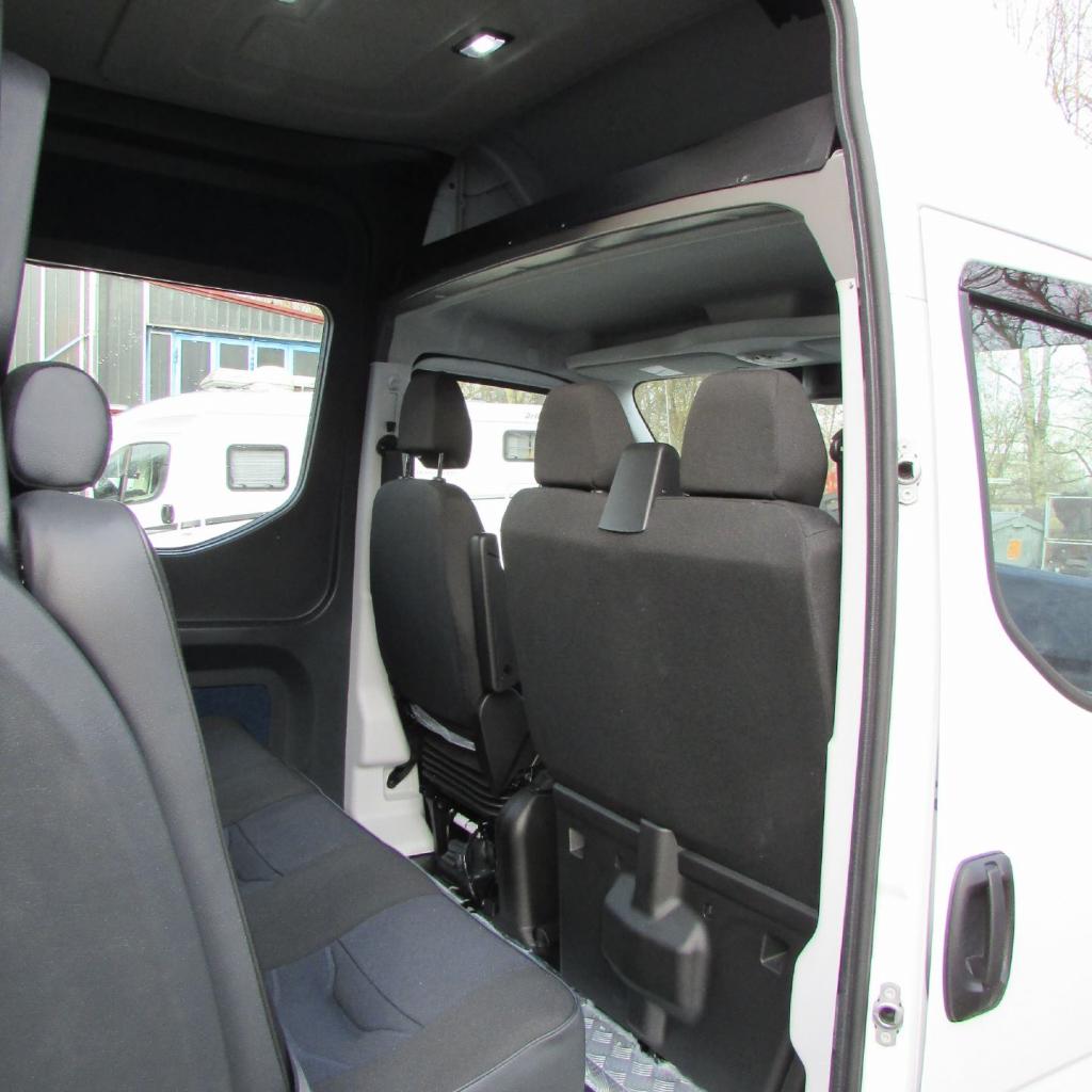 Iveco Daily 70C MultiCab